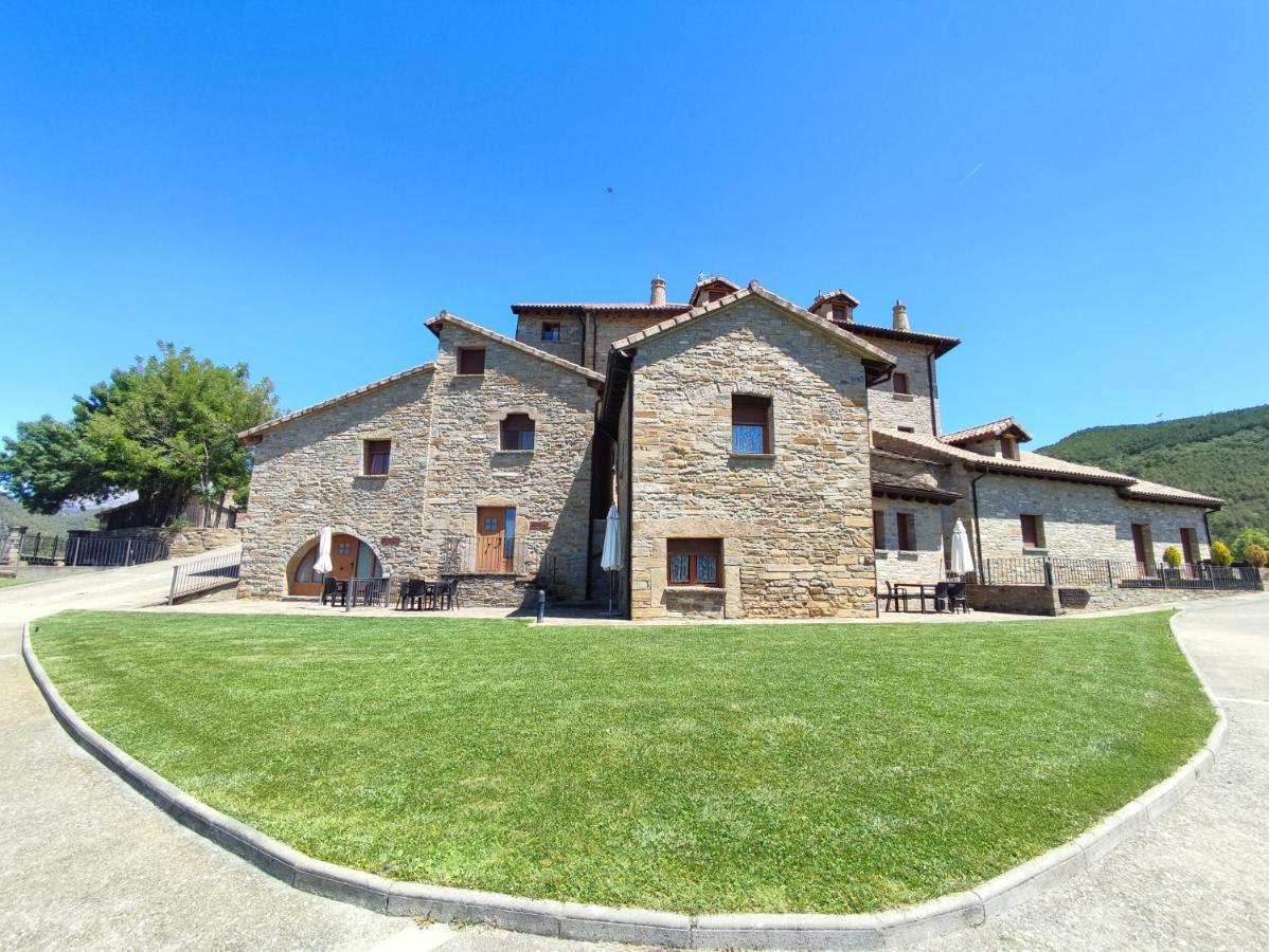 דירות Casas Pirineo, אינסה מראה חיצוני תמונה