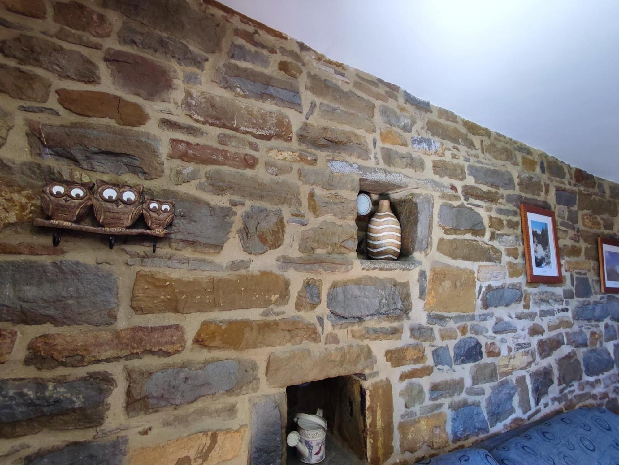 דירות Casas Pirineo, אינסה חדר תמונה